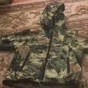 Fleece lined wind breaker size 2